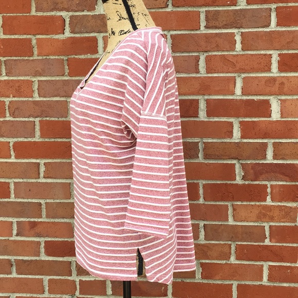 O & O Stitchfix Exclusive 3/4 Sleeve V Neck Small - Picture 3 of 6